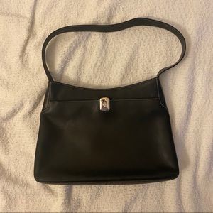 simple Ralph Lauren black handbag